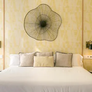 apartamentos-suites-teatro-romano.1costadelsol.com/